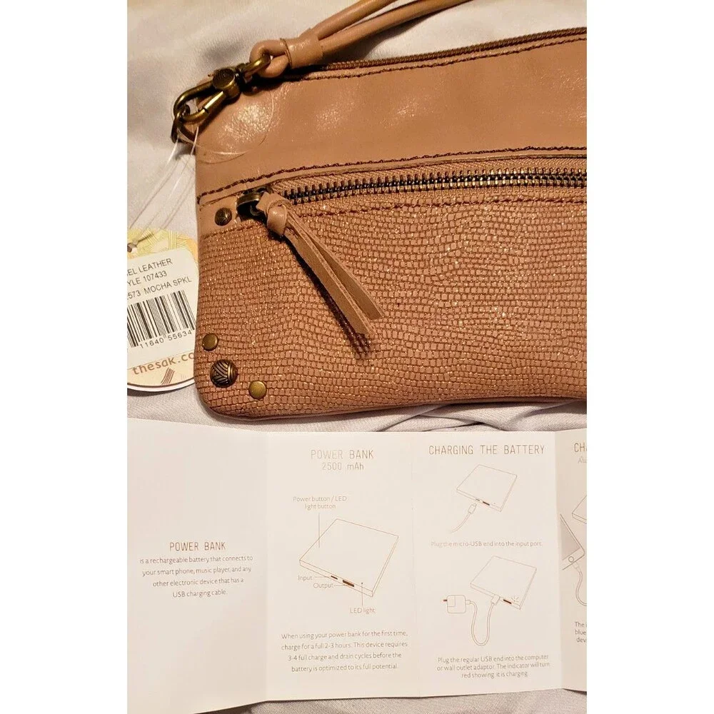 THE SAK Sanibel Charging Wristlet Mocha Sparkle - NWT - Practical and Fun!